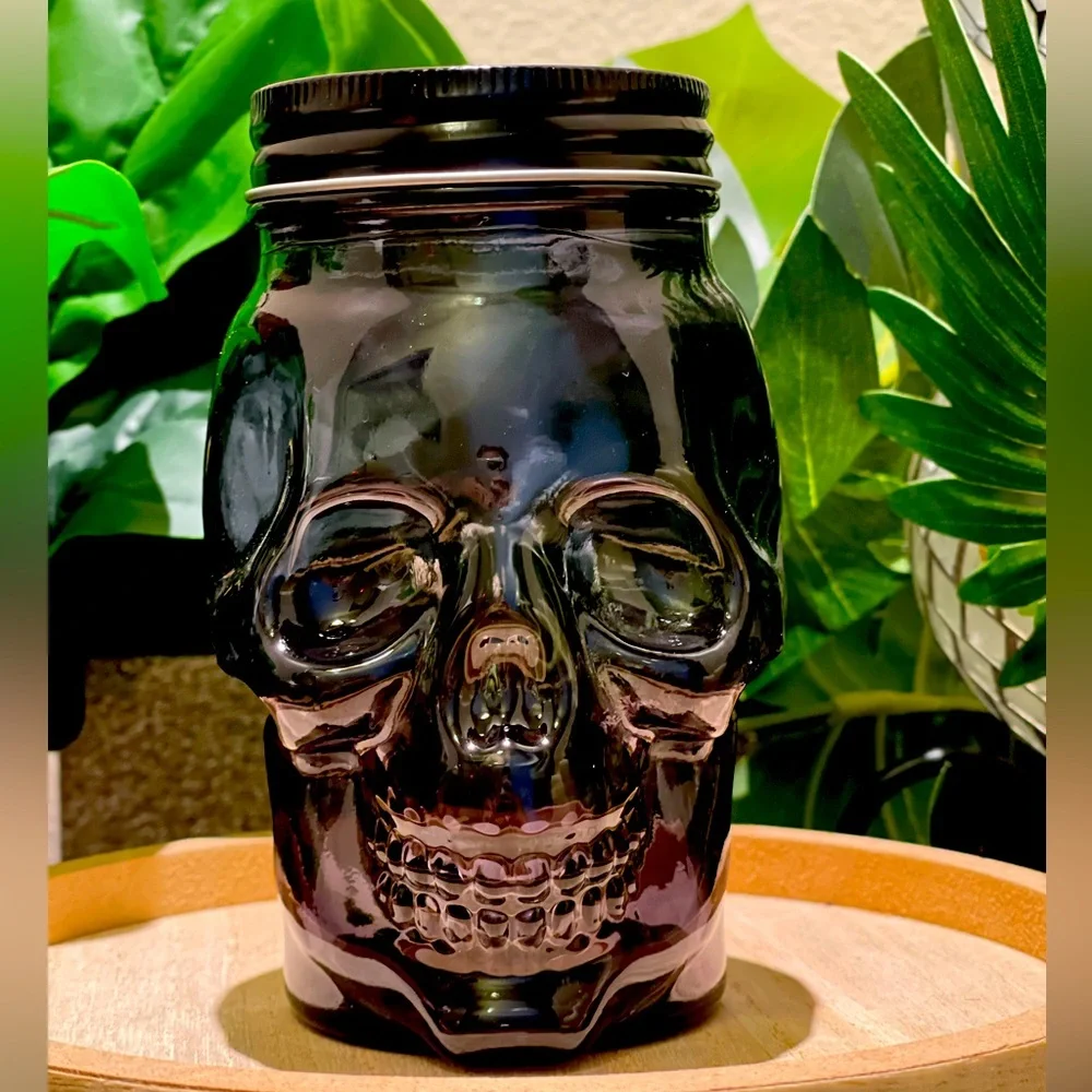 TARGET BULLSEYE BLACK SKULL GLASS JAR 1CT